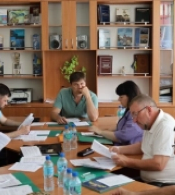 Готуються до сесії: у Первомайській міськраді активно працюють постійні профільні комісії