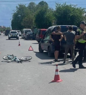 У Звягелі поліція розслідує ДТП з травмуванням 12-річної дівчинки