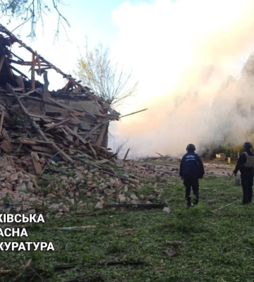 Війська РФ вдарили по Нікополю дронами-камікадзе. Поранені двоє людей