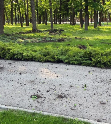 У Центральному парку Харкова не розірвалася російська авіабомба