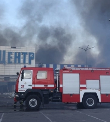 У Харкові кількість загиблих унаслідок удару по «Епіцентру» збільшилася до 12