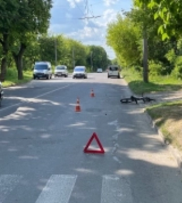 У Луцьку водій легковика збив 24-річного велосипедиста