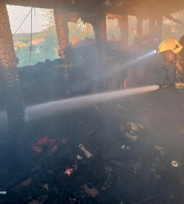 Під час пожежі на Рівненщині врятували людину