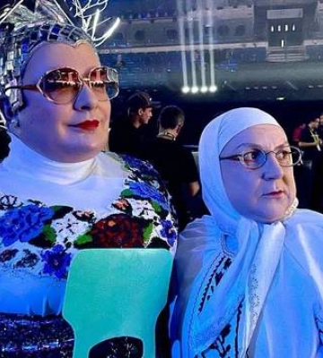 Верка Сердючка пела на русском в Киеве: омбудсмен ответил, накажут ли за это артистку