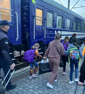На Волинь прибув перший евакуаційний поїзд із Харківщини