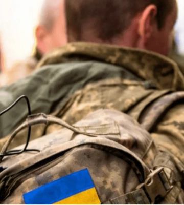 На Прикарпатті хотіли мобілізувати чоловіка із викривленими руками: чим усе закінчилось