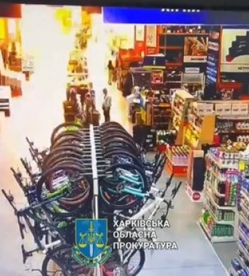 Мати й 12-річна донька загинули внаслідок удару росіян по &quot;Епіцентру&quot; у Харкові