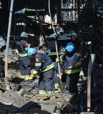 У Харкові оголосили день жалоби за загиблими внаслідок російських ударів по &quot;Епіцентру&quot; 25 травня