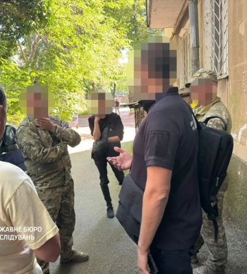В Одесі ДБР викрило посадовця ТЦК, який організував багатомільйонну схему заробітку на ухилянтах