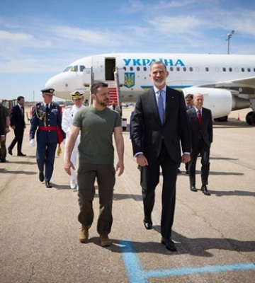 Зеленський прибув з візитом до Іспанії