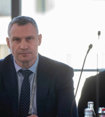 Генератори, апарати ШВЛ та автобуси: Кличко розповів, яку допомогу Київ готовий відправити Харкову