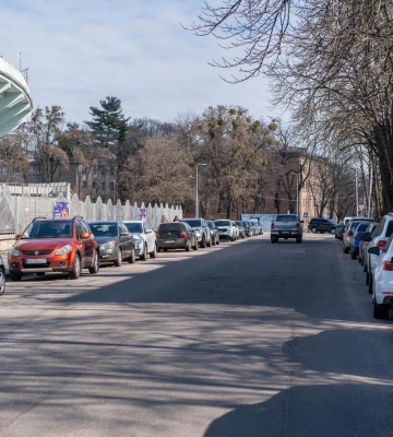 У Полтаві пропонують штрафувати за неправильне паркування