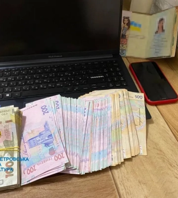 Понад мільйон гривень збитків на ремонті укриттів: у Кривому Розі викрито начальницю відділу освіти виконкому та п’ятьох співучасників