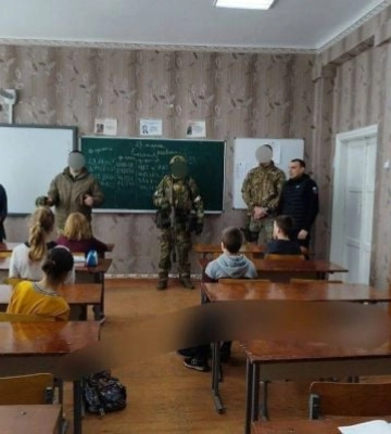 Стало известно, из-за чего в отношении директора школы в Мелитополе оккупанты открыли уголовное дело 