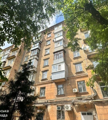 В Днепре заменили 80% окон, выбитых во время ракетного удара 19 апреля: где сейчас проводятся работы