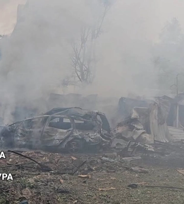 Горіли дача, гаражі та ліси: 8 пожеж викликали росіяни на Харківщині за добу
