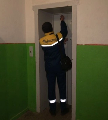 Через аварійні відключення світла у Львові понад 20 людей застрягли у ліфтах