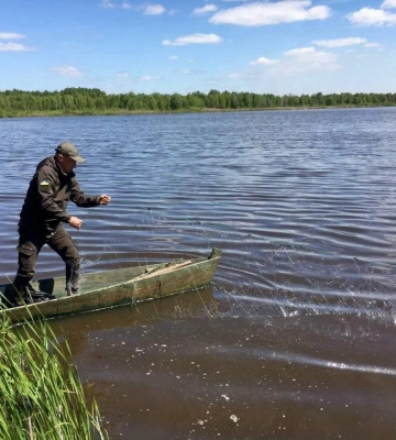 Держекоінспекція проводить рейди водоймами Рівненщини