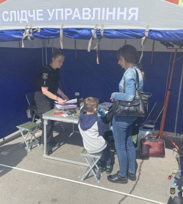 Удар РФ по &quot;Епіцентру&quot; в Харкові: ідентифіковано тіло працівника гіпермаркету, 8-річний син якого здавав зразки ДНК. ФОТО
