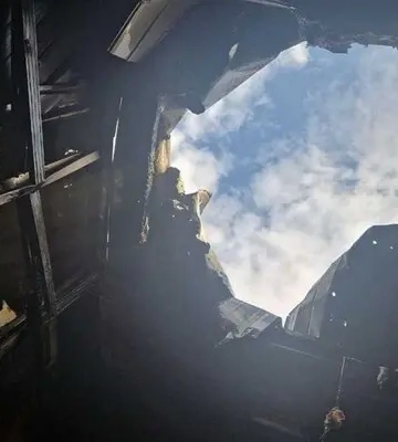 До ночи в Николаевской области тушили пожар здания магазина