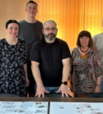Закарпатському краєзнавчому музею передали артефакти, які знайшли під час розкопок в Ужгороді