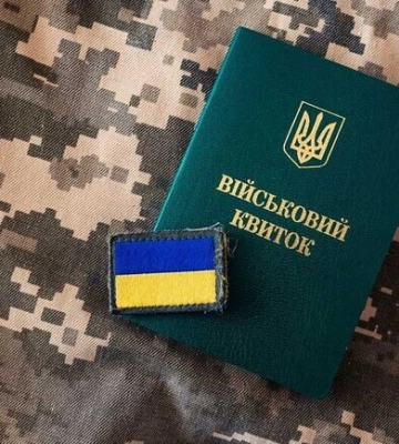 У Київській області чоловік порізав вени в ТЦК: постраждалий розповів деталі