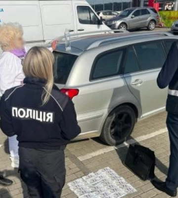 Судитимуть зловмисницю, яку викрили на збуті великої партії металевої ртуті поблизу Мукачева