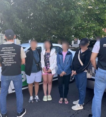 В Киеве разоблачили схему выезда мужчинам за границу с помощью брака с женщиной-инвалидом: детали
