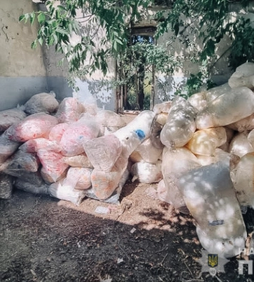 У Києві та області, а також на Вінниччині підприємці зберігали у підпільних складах епідемічно небезпечні відходи