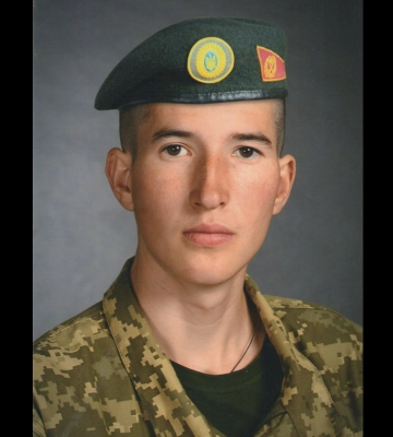 У Тальному прощатимуться із загиблим військовослужбовцем