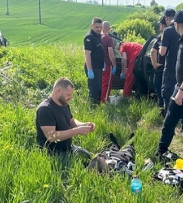 Волинські сапери по дорозі на Схід допомогли потерпілим у ДТП на Рівненщині 