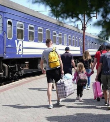 У червні на Рівненщину прибуде ще кілька евакуаційних потягів із Донеччини