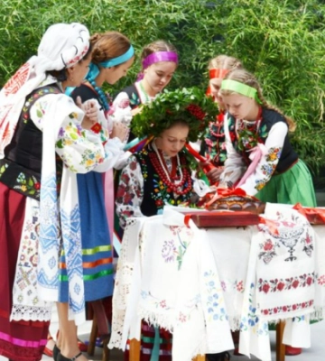 Волинський весільний обряд &quot;Читання корони&quot; внесли до Нацпереліку нематеріальної культурної спадщини України