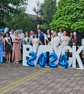 Цього року на Дніпропетровщині більш ніж 17 тисяч випускників-одинадцятикласників