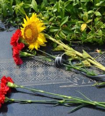 У Горішніх Плавнях провели в останню путь двох полеглих воїнів
