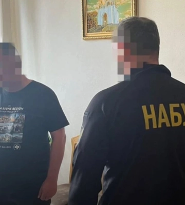 СБУ та НАБУ викрили на хабарі заступника голови Рівненської облради