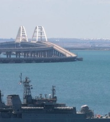 Крымский мост защищает ноль кораблей и катеров РФ, - Плетенчук