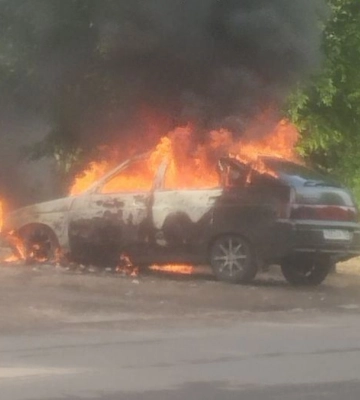 У Маріуполі партизани підпалили автівку загарбників