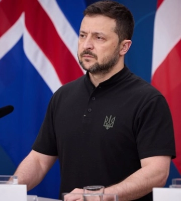 Зеленський про Gripen: Пілоти мають почати тренуватися вже зараз