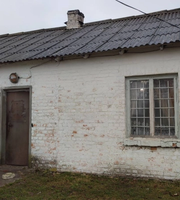 Комунальну будівлю в селі на Волині продають за 48 тисяч