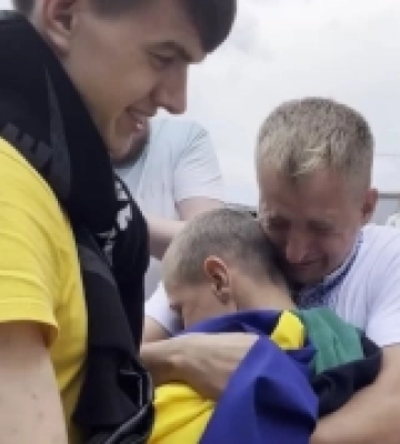 До України повернули п&#039;ятеро дітей з Миколаївщини, яких два роки тому вивезли у Росію