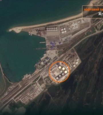 Удари по порту «Кавказ». Україна ускладнює логістику в Криму для Росії