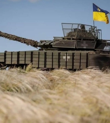 Армія РФ за добу в Україні втратила 12 танків, 44 артсистеми і понад 1100 військових