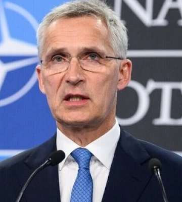 Столтенберг прокоментував наступ рф на Харківщину