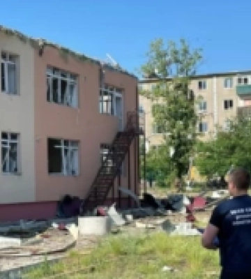 Росіяни завдали удару по Мирнограду на Донеччині: є поранені