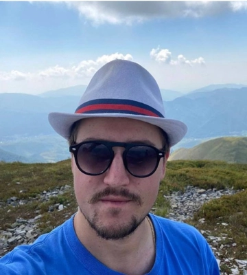 &quot;Мажор&quot; напал на инвалида на АЗС во Львовской области: что произошло