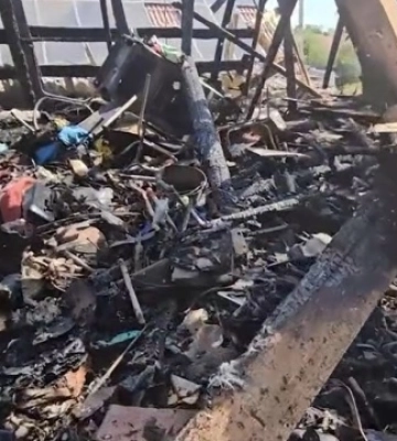 Наслідки ворожих обстрілів Корабельного району Херсона (відео)