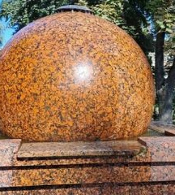 У Полтаві працює один фонтан, ще два - готують до запуску