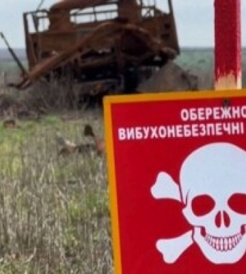 На міні підірвався житель Хотінської громади