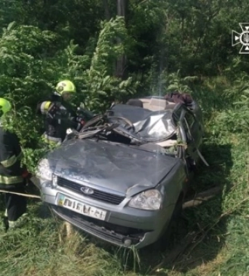 На Кіровоградщині автівка з’їхала у кювет - двоє загиблих